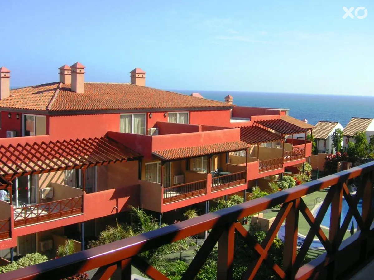 El Cerrito Apartments