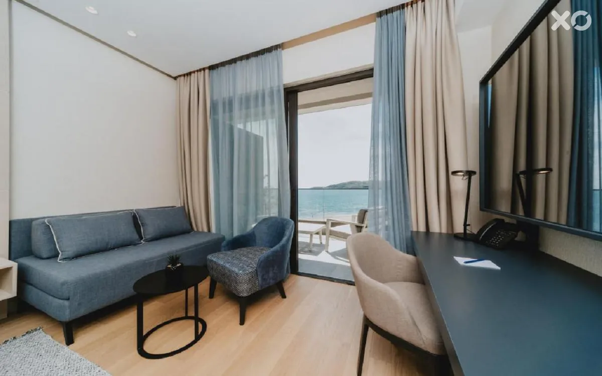 Katamare Hotel