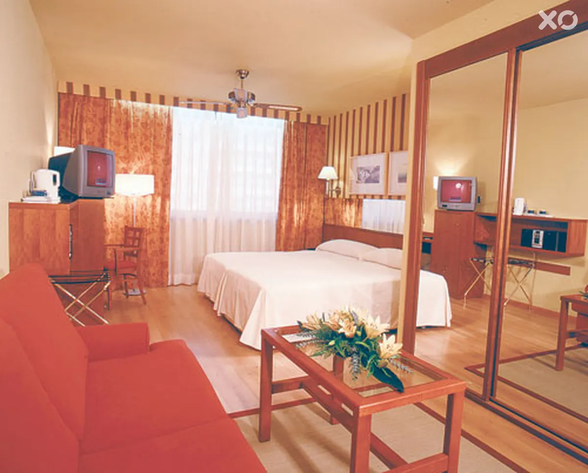 Ilunion Les Corts Spa