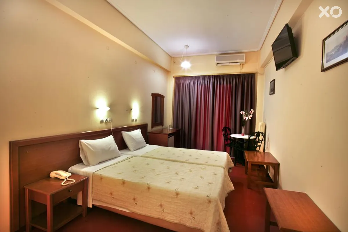 Bakos Hotel