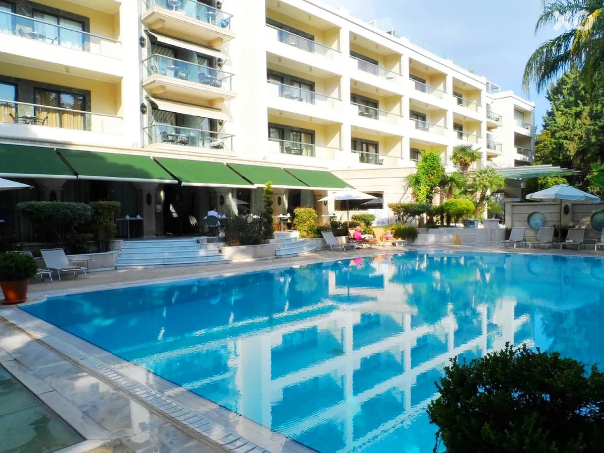 Rodos Park Suites & Spa