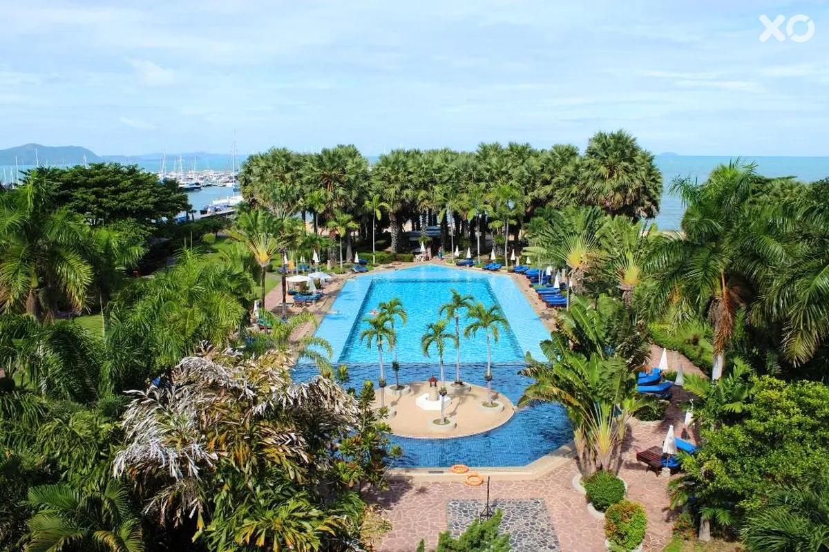 Botany Beach Resort