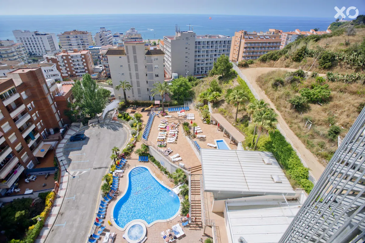 Oasis Park Splash Hotel