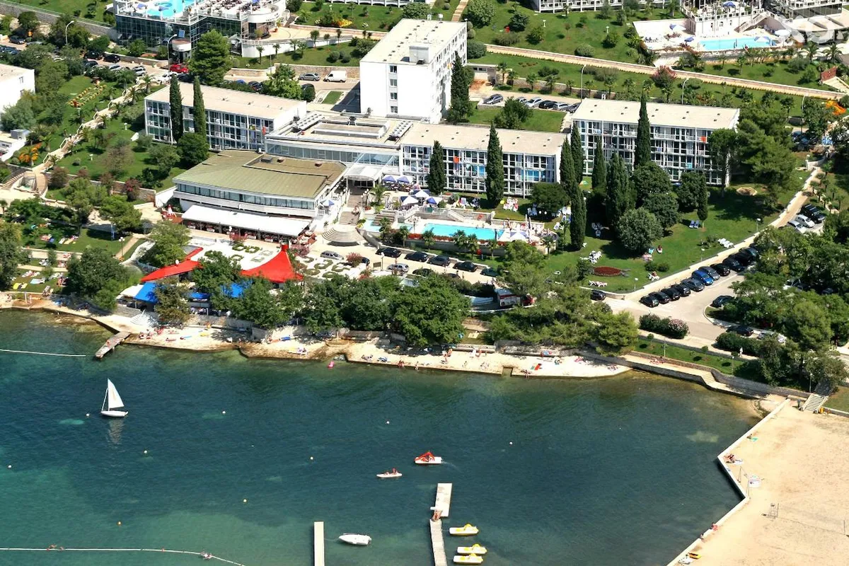 Zorna Plava Laguna Hotel