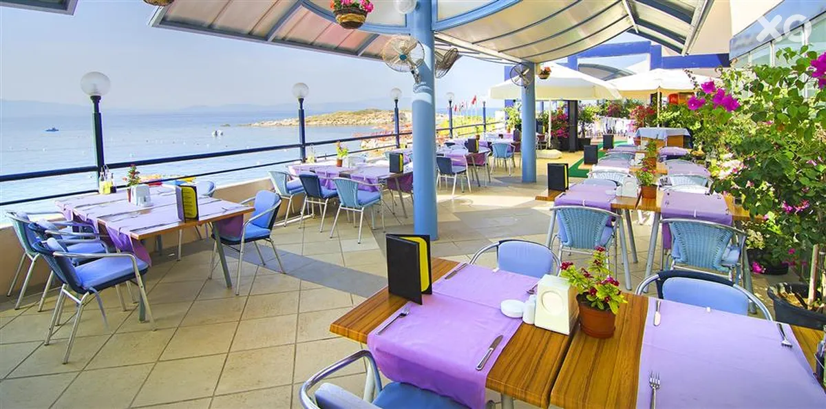 The Grand Blue Sky International Hotel