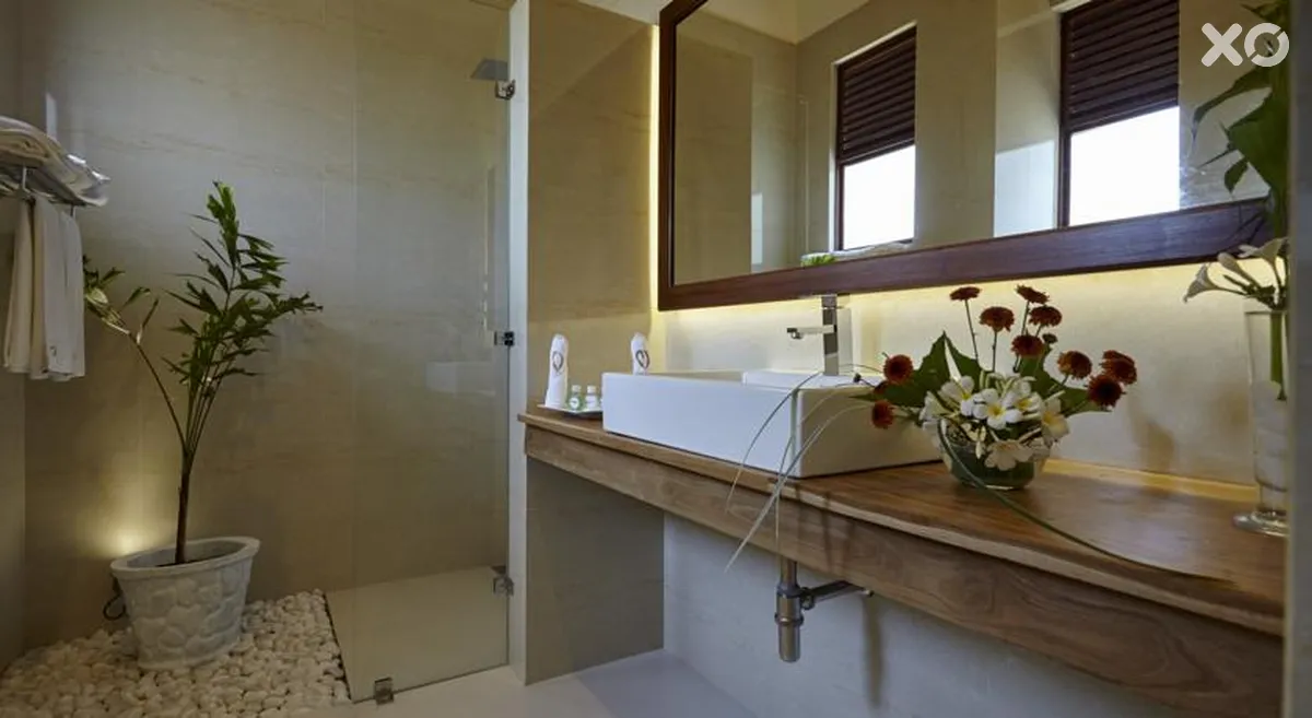 Amaranthe Bay Resort & Spa