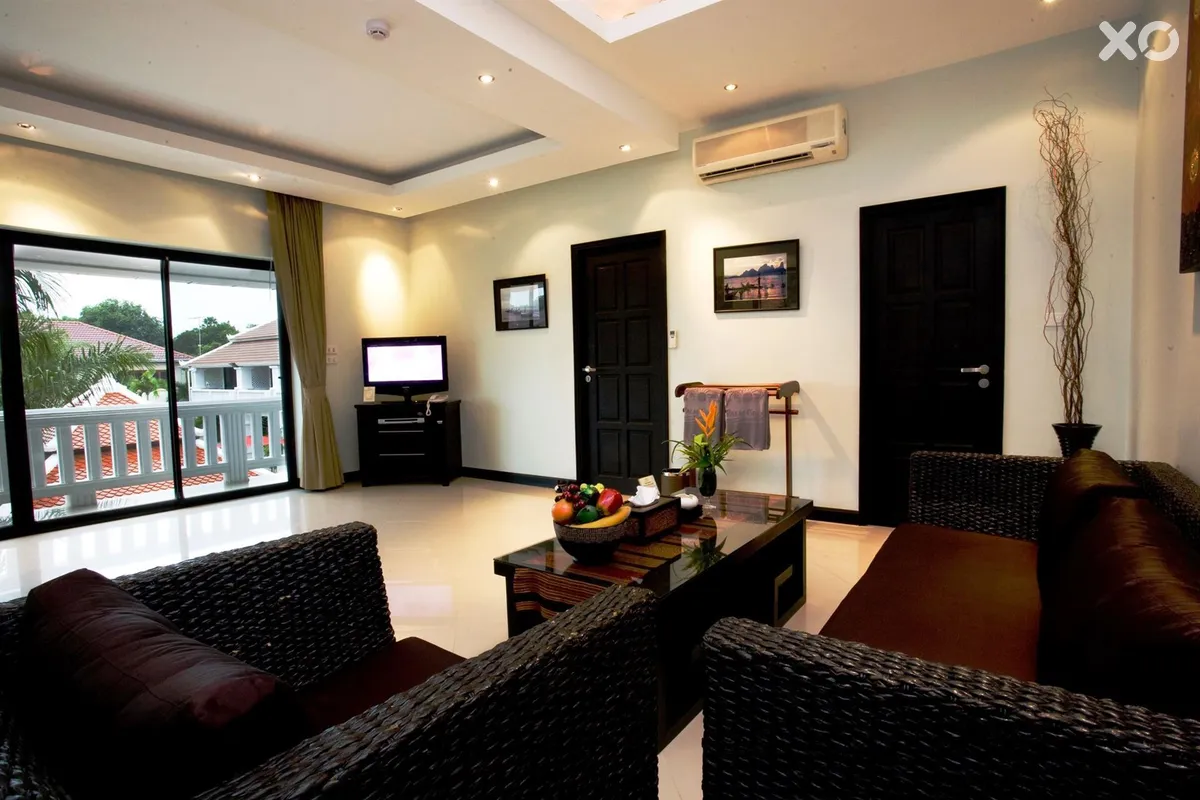 Palm Grove Resort