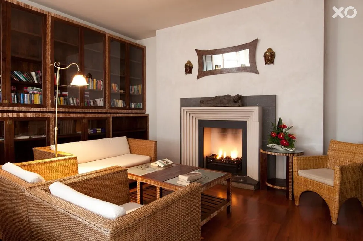 Regency Country Club Apartments & Suites