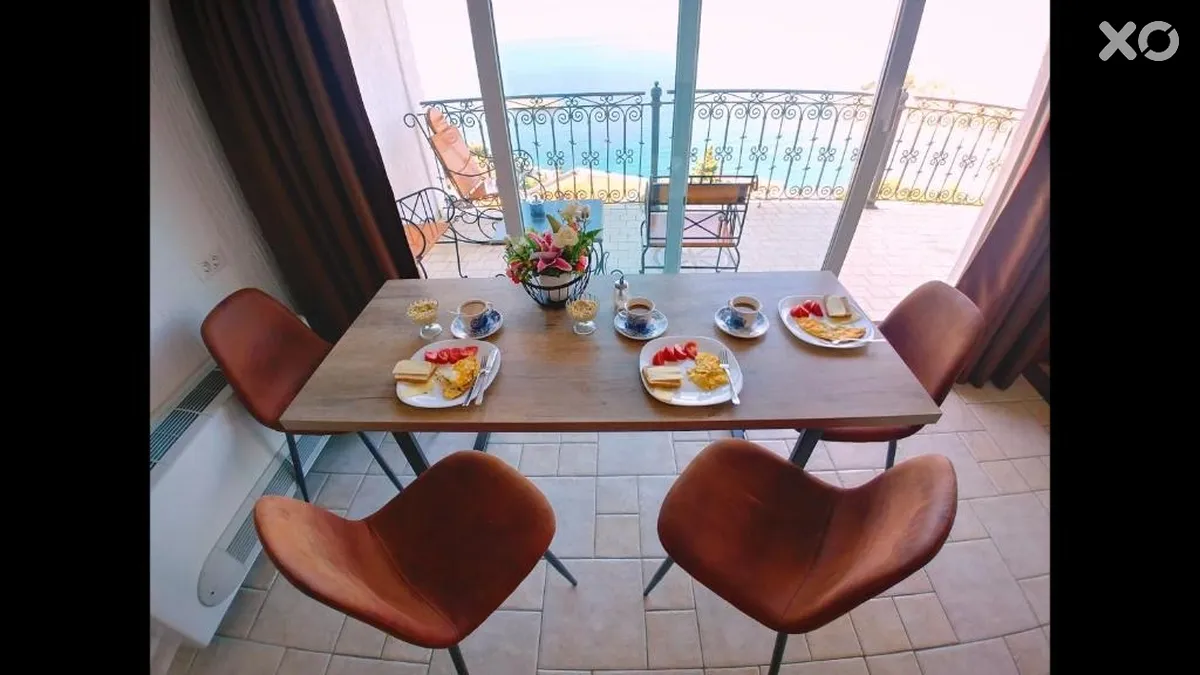 Edelweiss Villa