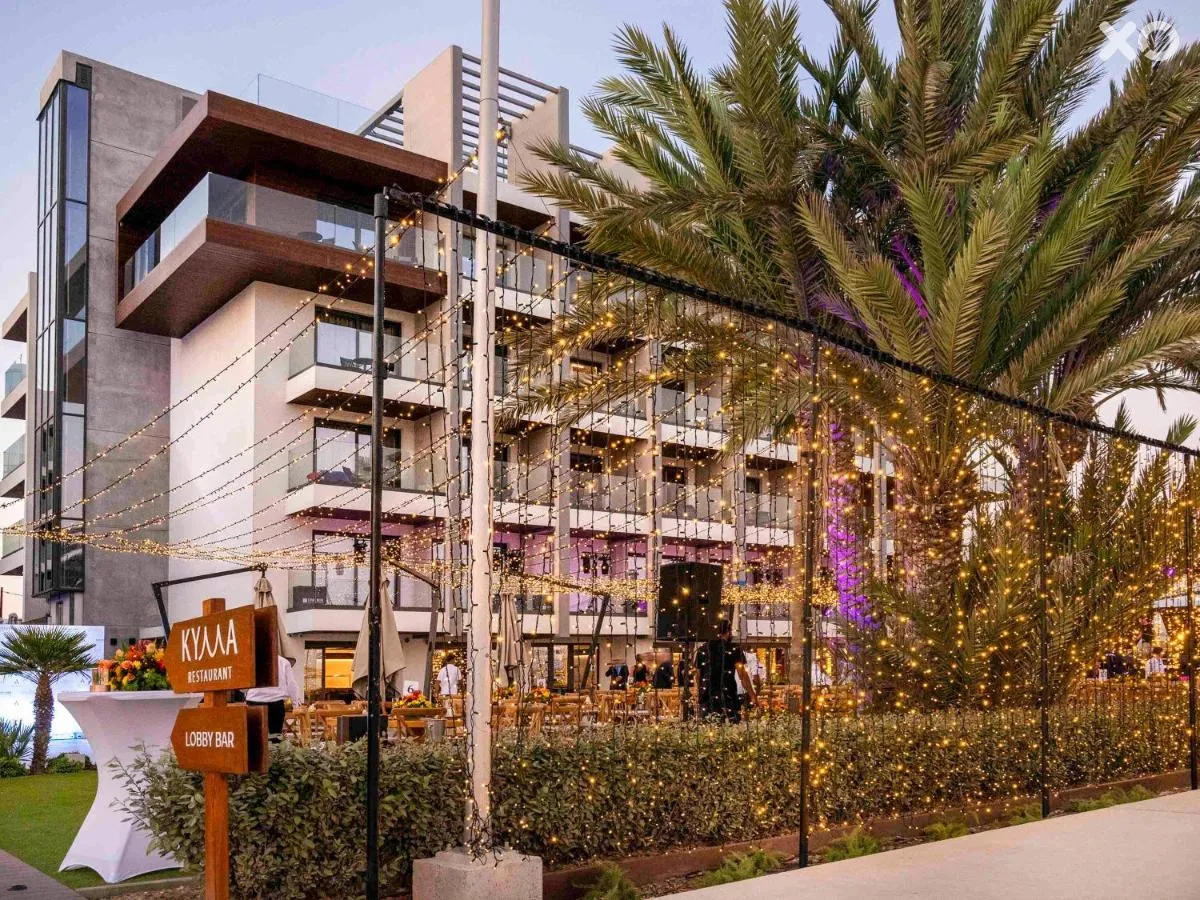 Mercure Larnaca Beach Resort