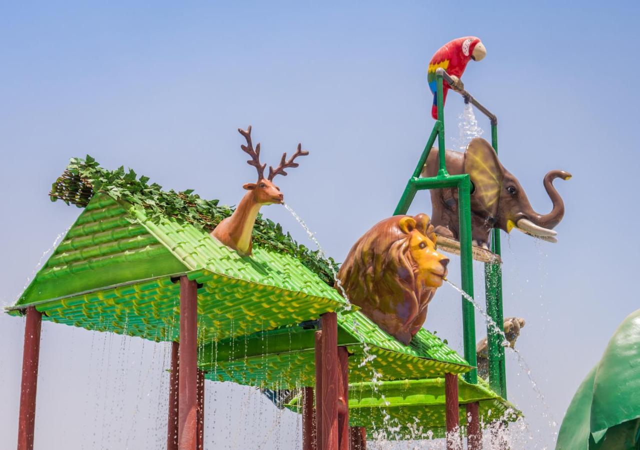 Sunny Days Mirette Family Apartments & Resort