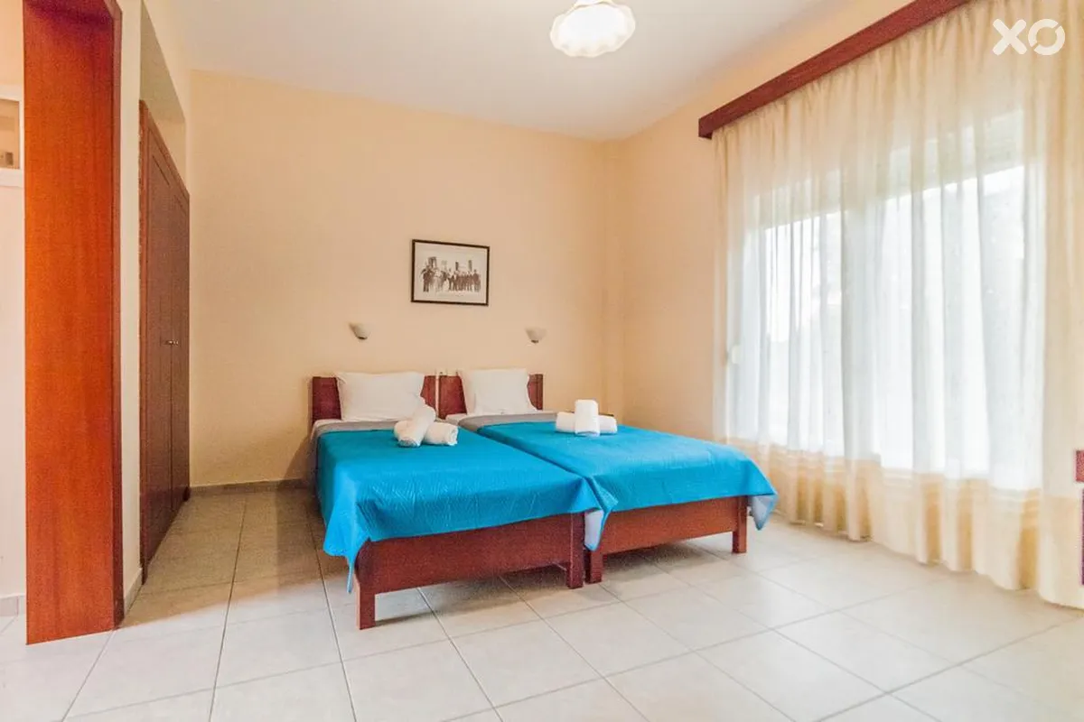 Sintrivanis Hotel