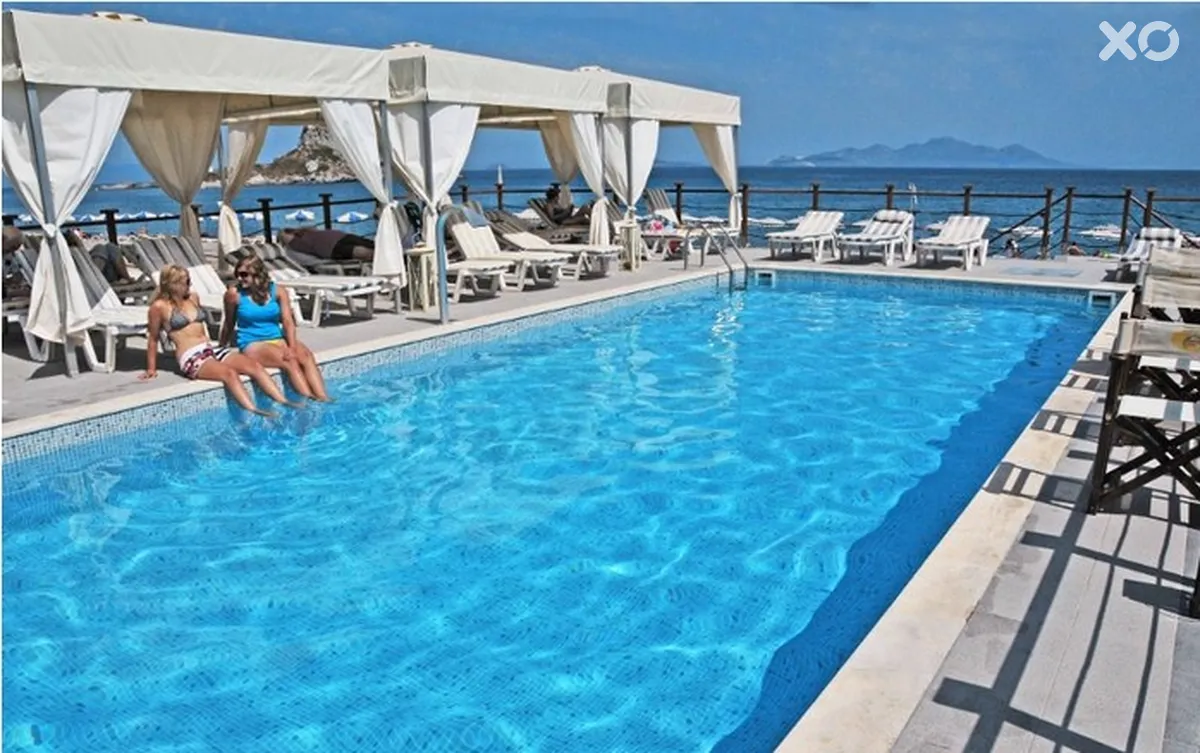 Sacallis Inn Beach