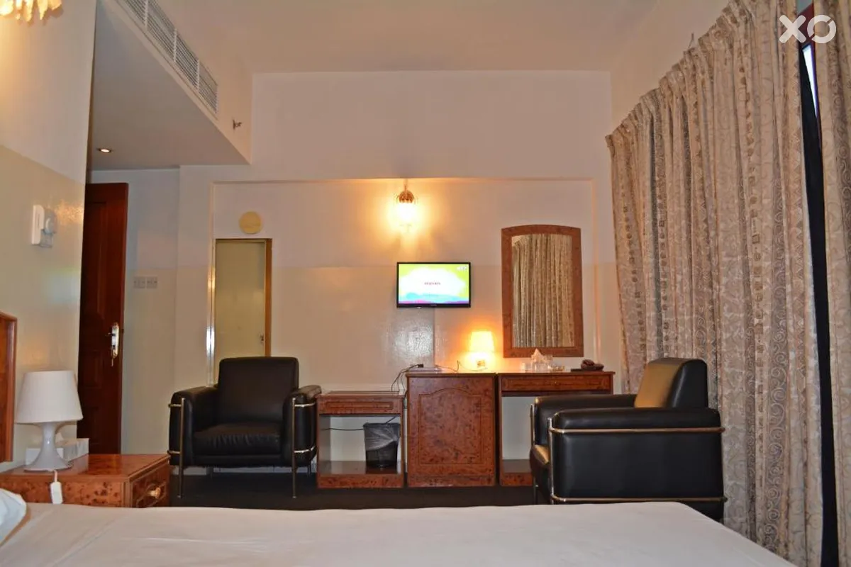 Queens Hotel