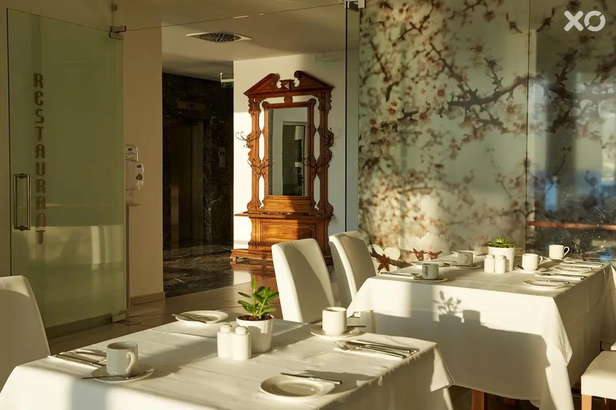 Lucy Hotel