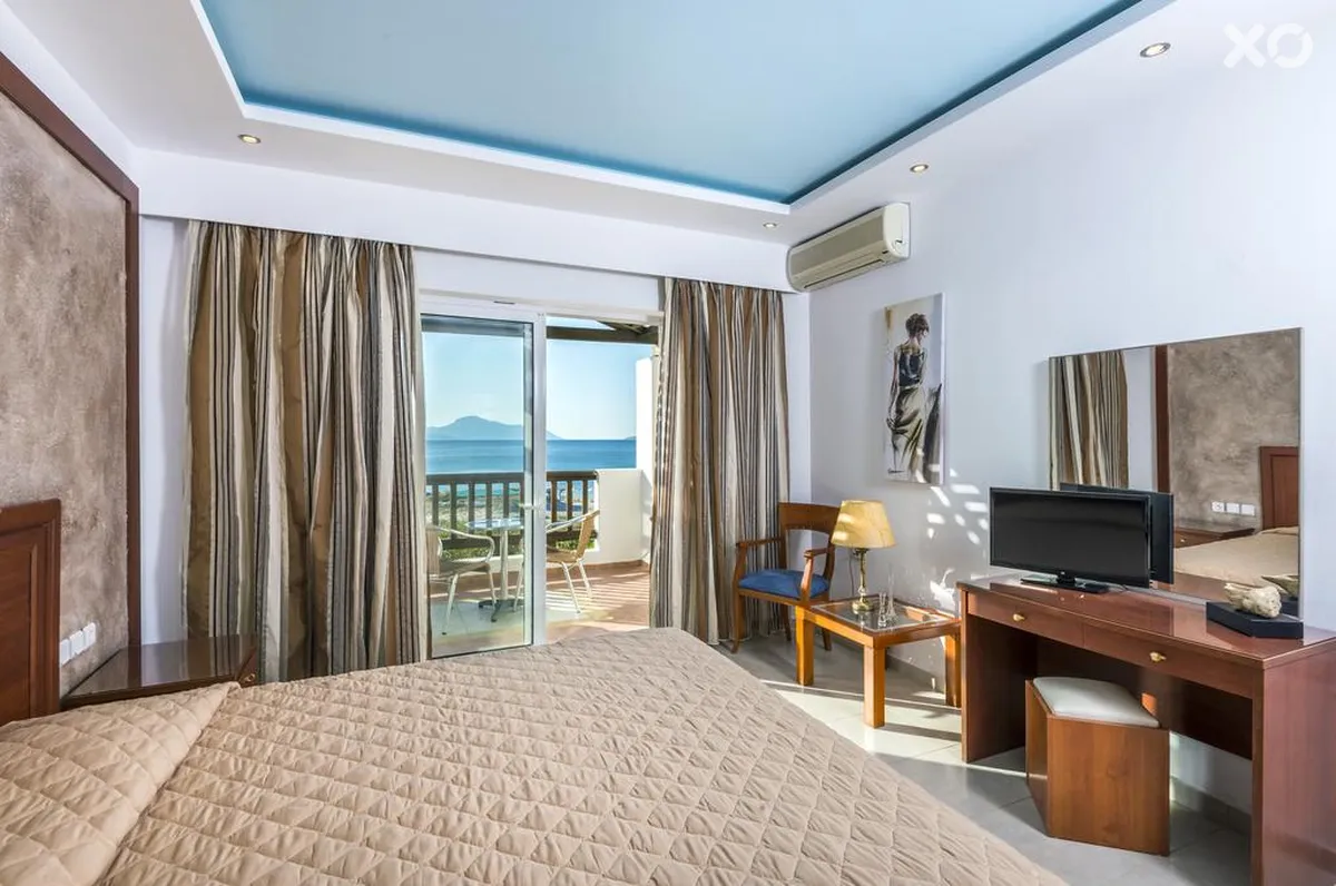 Gaia Royal Hotel