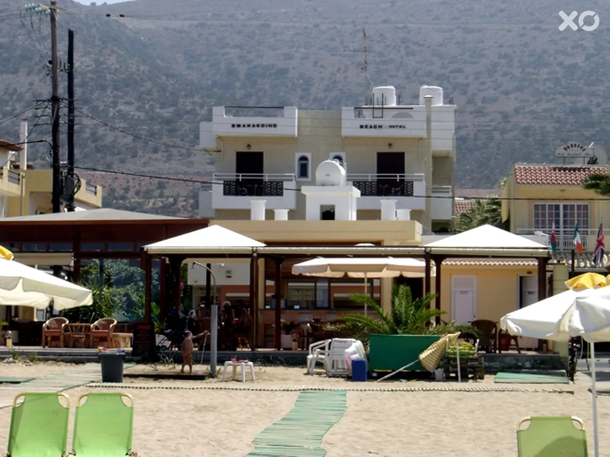 Smaragdine Beach Hotel