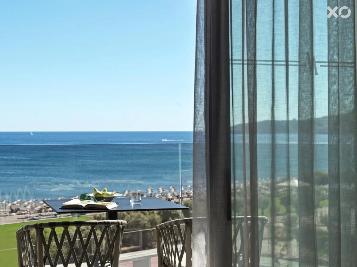 Ammades All Suites Beach Hotel