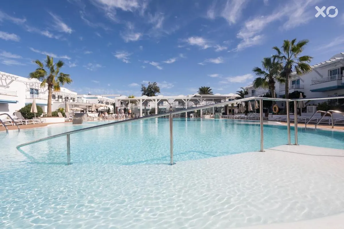 Arena Beach Hotel
