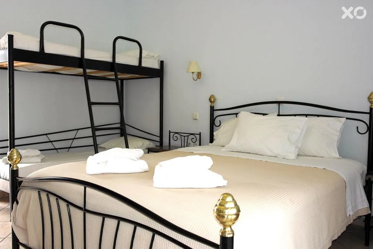 Makednos Hotel