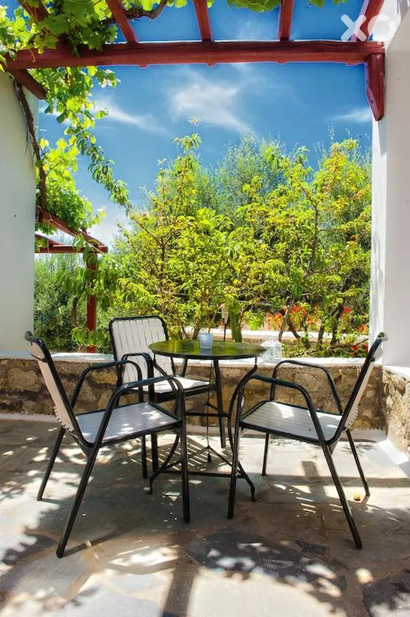 Charissi Hotel