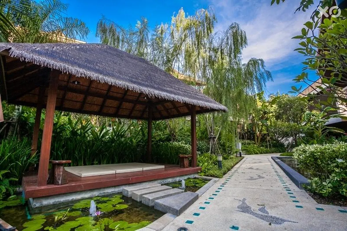 Hula Hula Resort