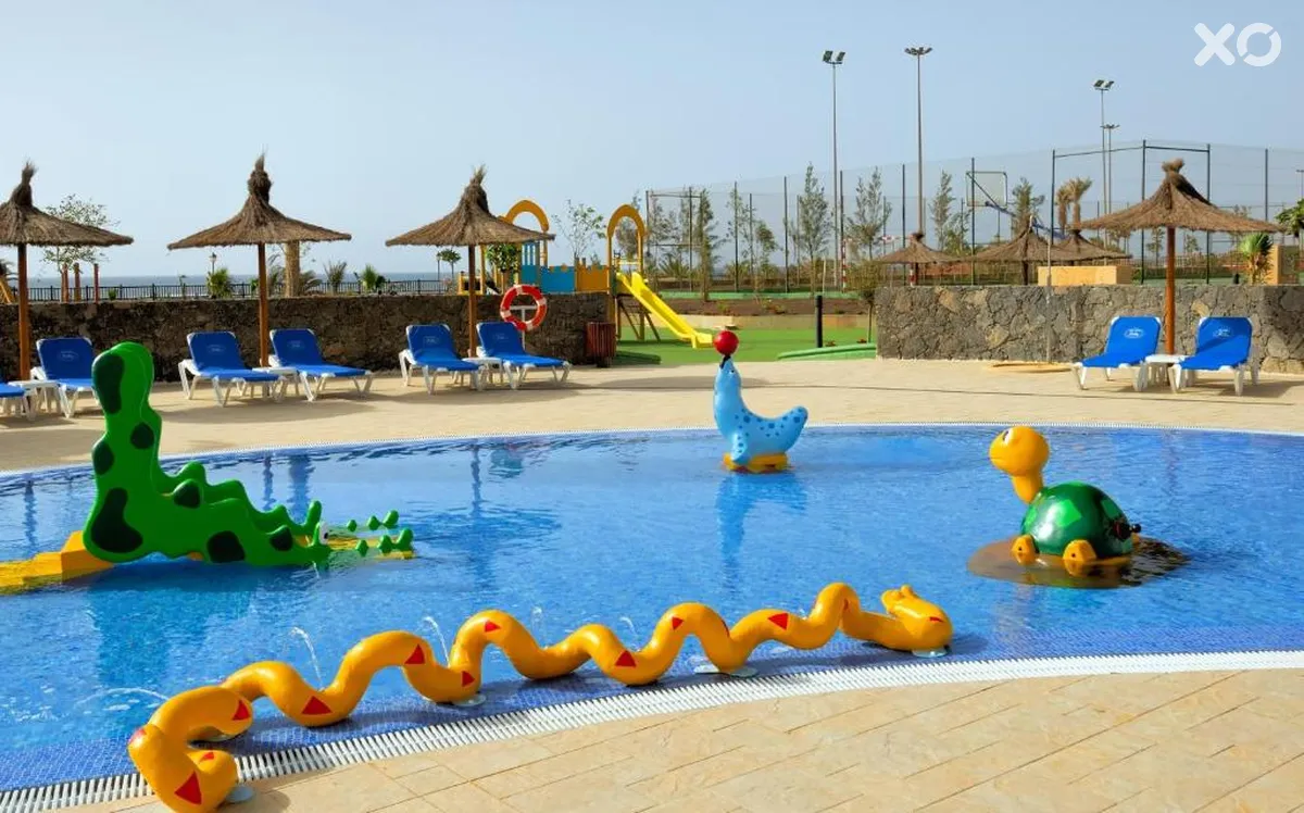 Elba Carlota Beach & Convention Resort