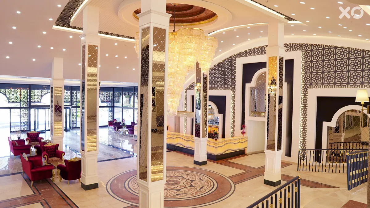 Dream World Palace