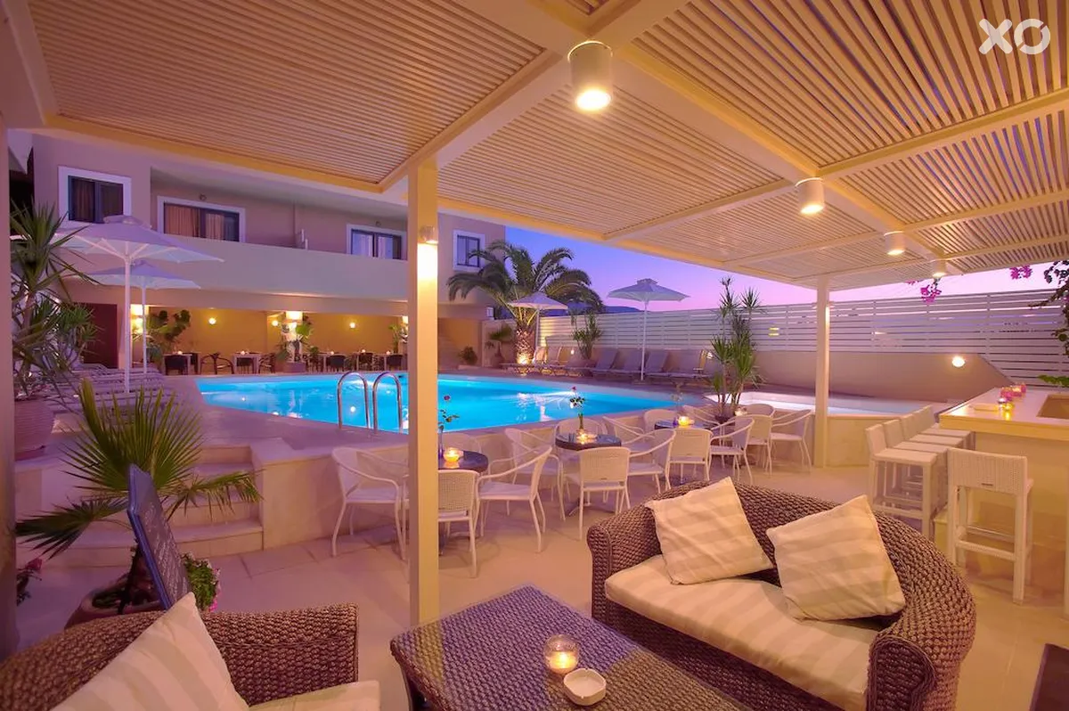 La Stella Apartments & Suites