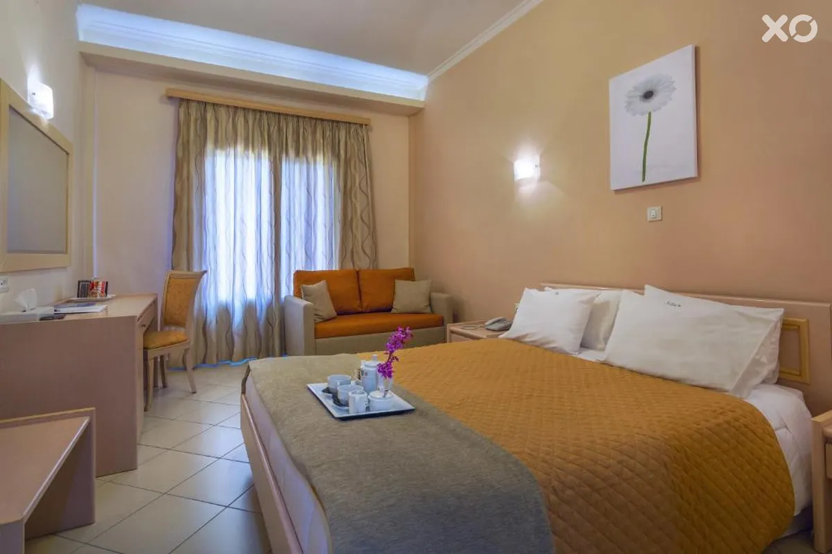 Grecian Castle Hotel