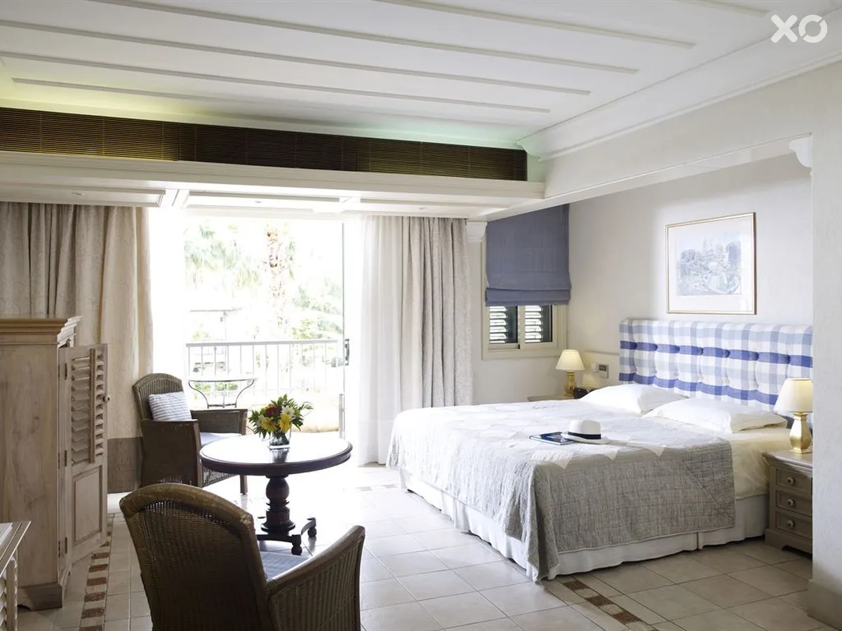 Columbia Beach Resort Pissouri