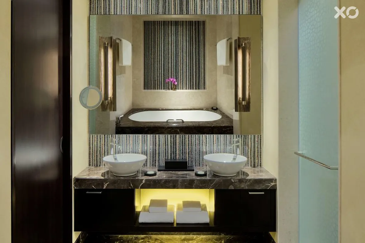 Grand Hyatt Abu Dhabi Hotel & Residences Emirates Pearl