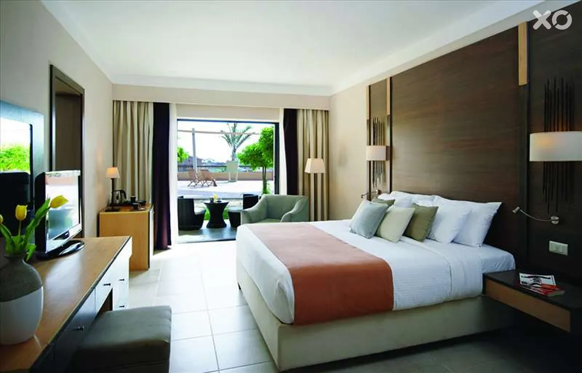 Coral Sea Aqua Club