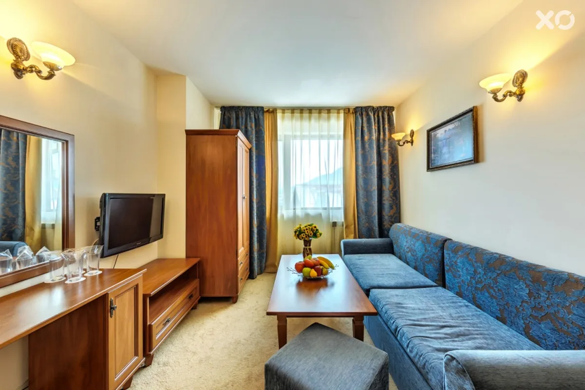 Emerald Hotel