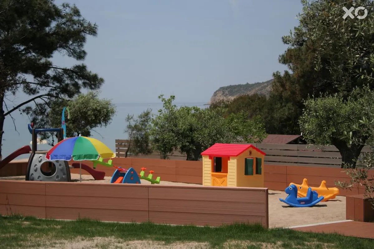 Royal Paradise Beach Resort & Spa