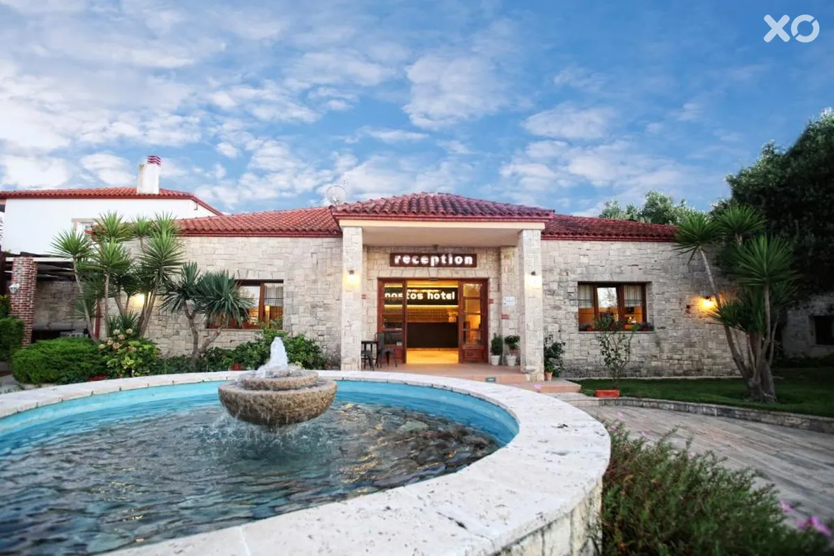 Nostos Hotel