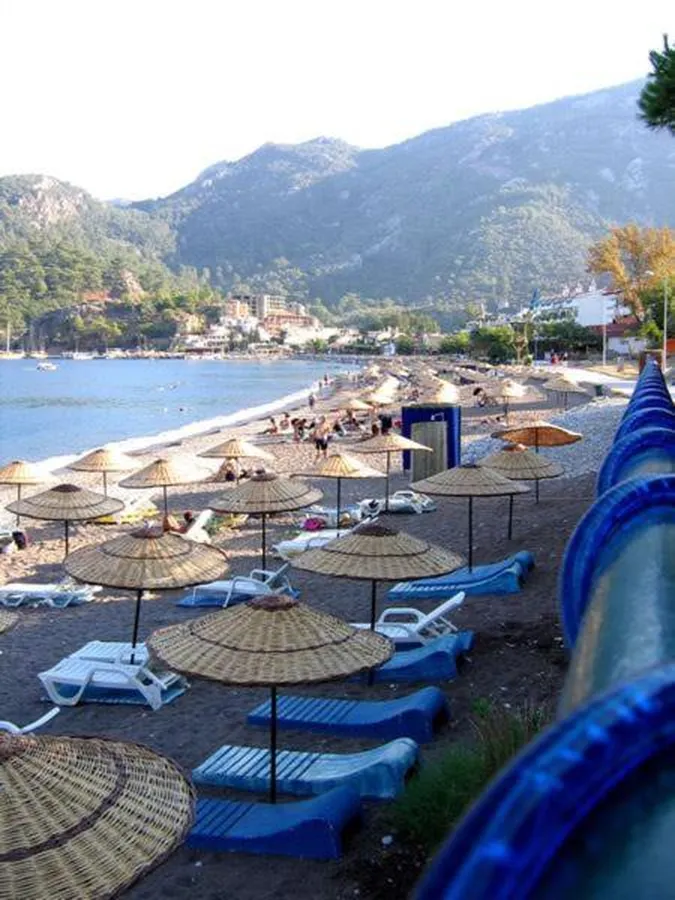 Zeybek Beach Turunc Hotel