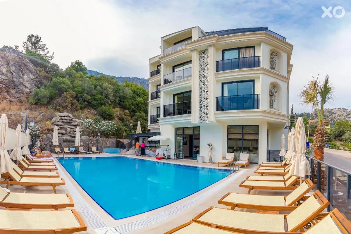 Amossia Elite Boutique Hotel