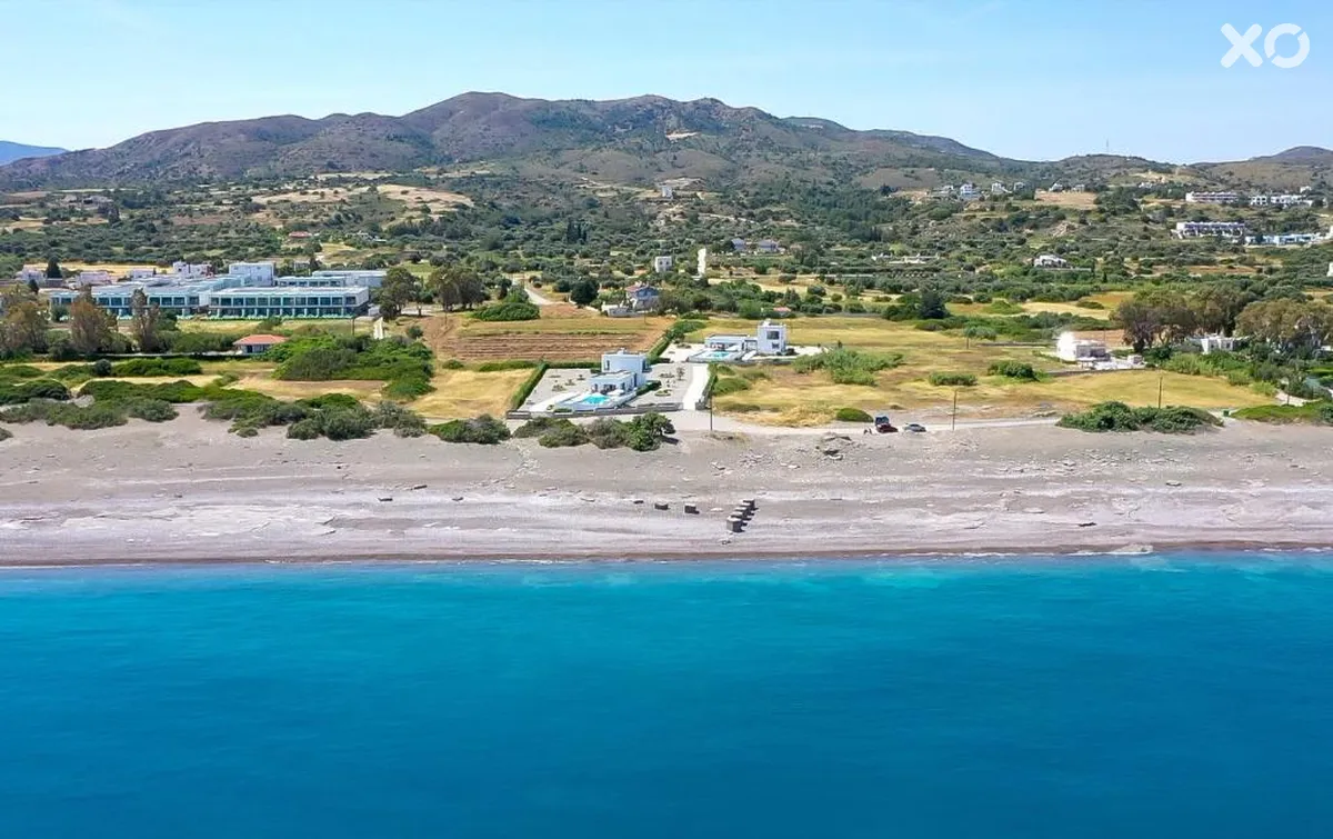 Aegean Horizon Beachfront Villas