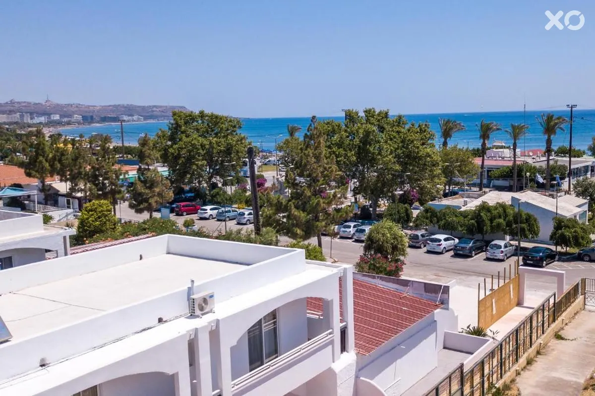 Atma Beach Rooms & Suites