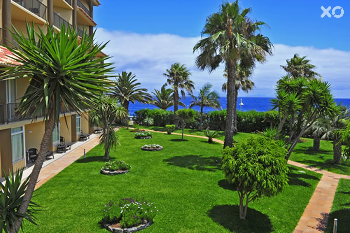 Four Views Oasis Hotel