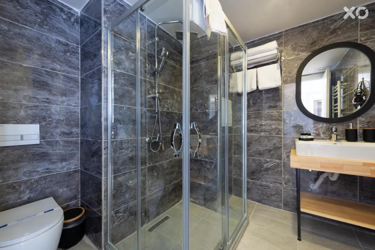 Art Karakoy Suites Hotel