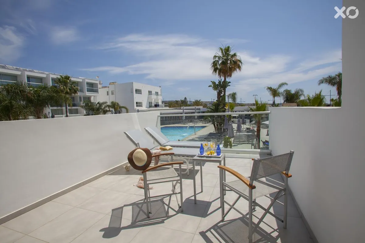 Limanaki Beach Hotel