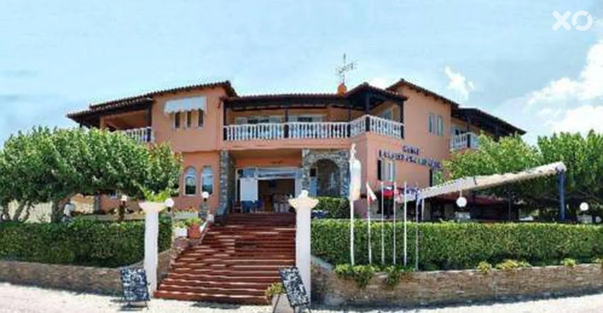 Polychrono Beach Hotel
