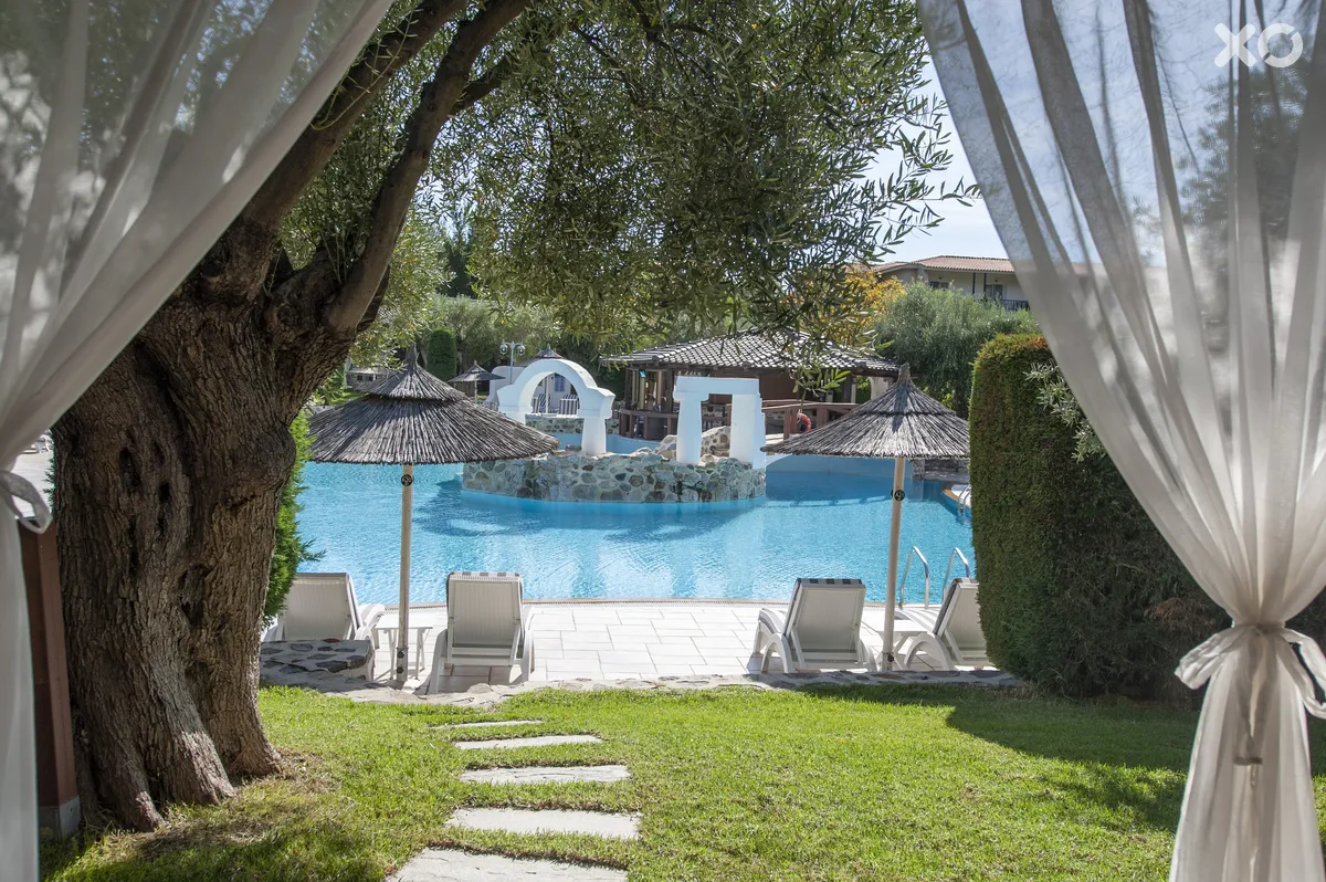 Acrotel Athena Residence