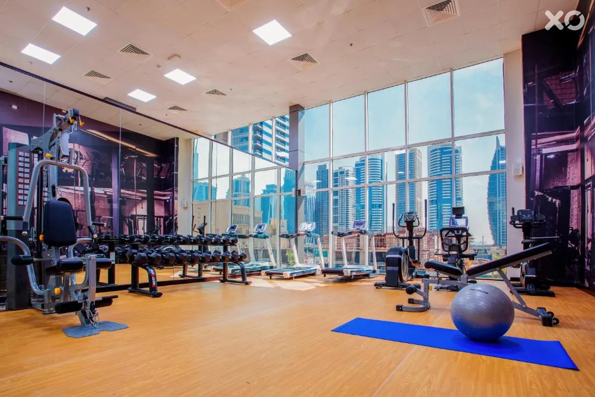 Royal Regency Suites