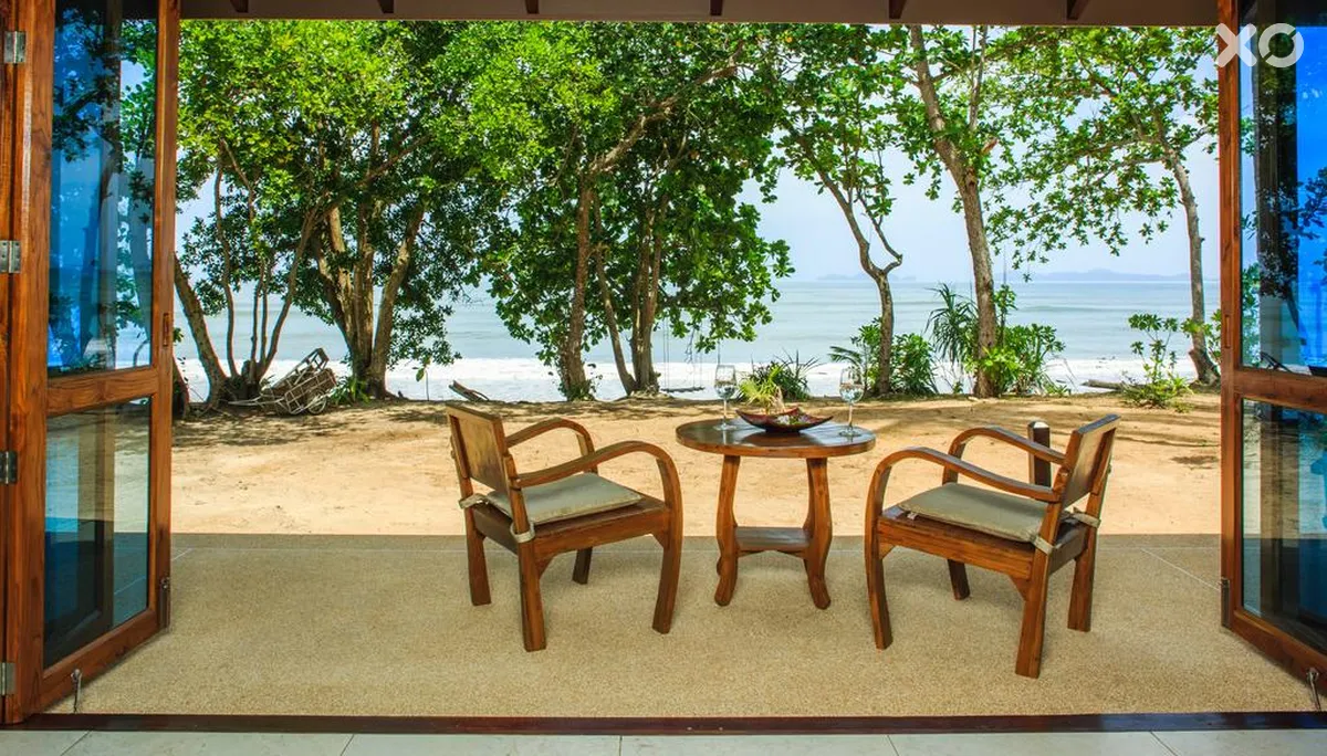 Koh Jum Beach Villas