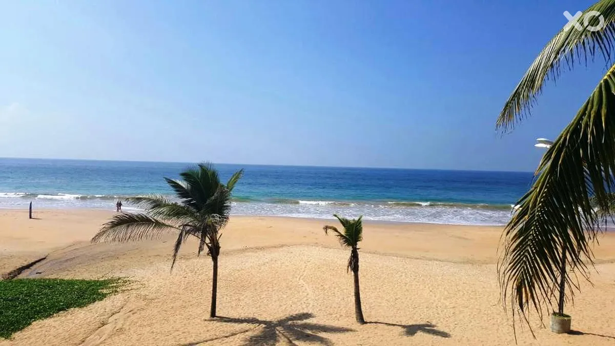 Avenra Beach Hotel