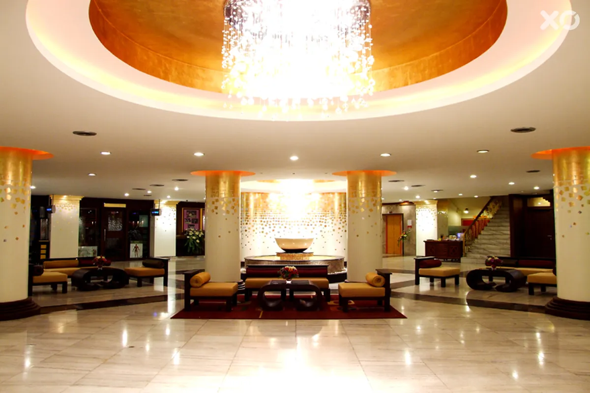 Mountain Beach Hotel
