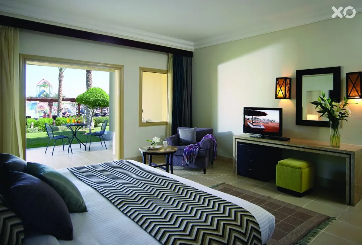 Coral Sea Holiday Resort & Aqua Park